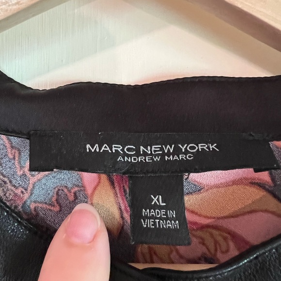 Marc New York floral top with faux leather trim - Picture 8 of 8